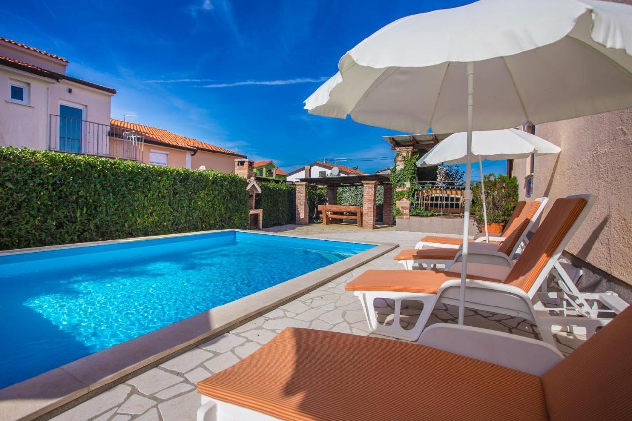 Ema-Dany Apartamento Poreč Exterior foto