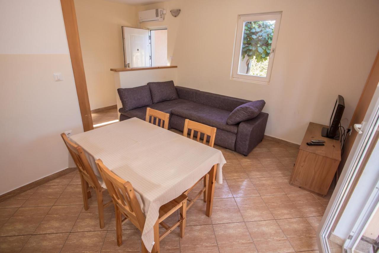 Ema-Dany Apartamento Poreč Exterior foto
